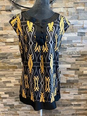 Classiques Entier Black and Yellow Geometric Cap-Sleeve Blouse